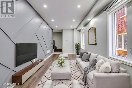 486 Silver Maple Road, Oakville, ON - Indoor