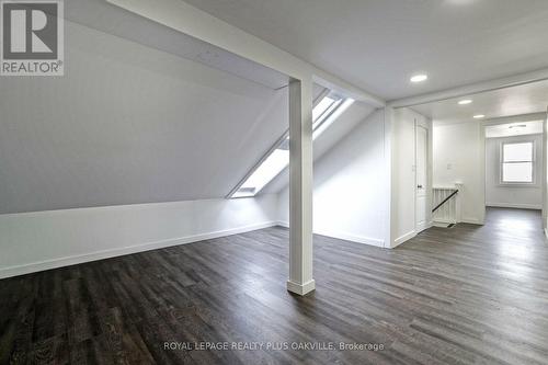 2 - 564 LYONS LANE , Oakville, Ontario L6J 2Y1 2
