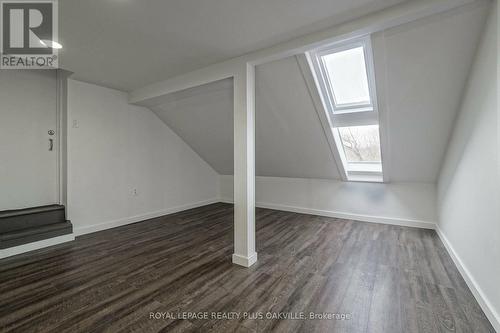 2 - 564 LYONS LANE , Oakville, Ontario L6J 2Y1 4