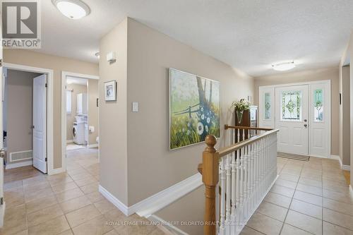 9989 Oxbow Drive, Middlesex Centre (Komoka), ON - Indoor Photo Showing Other Room