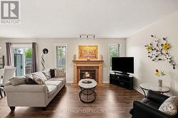Cozy gas fireplace - 