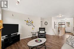 Great layout -Main floor living - 