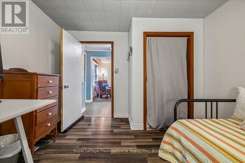 11024 First Line Nassagaweya, Milton (Moffat), ON - Indoor Photo Showing Bedroom