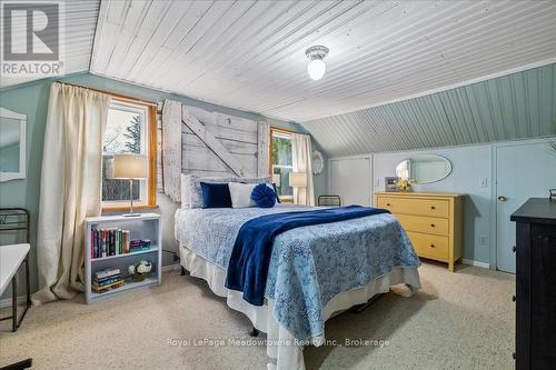 11024 First Line Nassagaweya, Milton (Moffat), ON - Indoor Photo Showing Bedroom