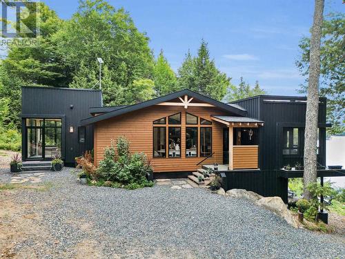 Ril Lake Cottage - 1311 S. Ril Lake Road, Lake Of Bays (Ridout), ON - Outdoor