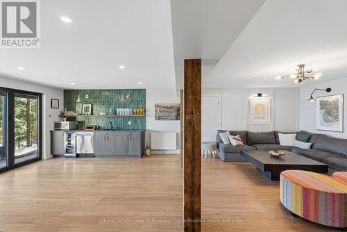 Lower Level Wet Bar & Rec Room - 1311 S. Ril Lake Road, Lake Of Bays (Ridout), ON - Indoor Photo Showing Living Room