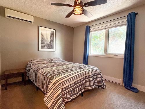 54 Darrach Bay, Brandon, MB - Indoor Photo Showing Bedroom