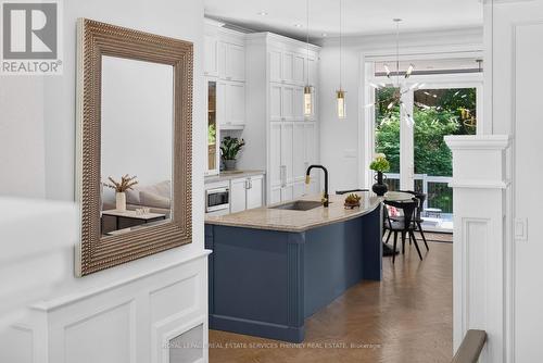 245 Florence Avenue, Toronto, ON - Indoor Photo Showing Kitchen