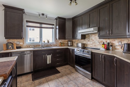 Cuisine - 6-17930 Rue Beaupré, Bécancour, QC - Indoor Photo Showing Kitchen With Double Sink