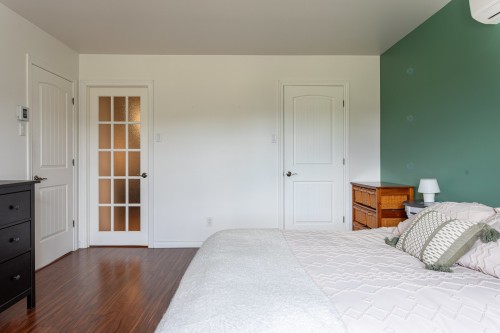 Chambre à coucher principale - 6-17930 Rue Beaupré, Bécancour, QC - Indoor Photo Showing Bedroom