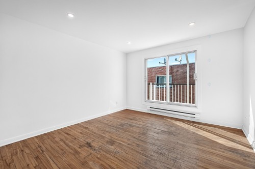 Living Room - 12A-4761 Boul. Henri-Bourassa E., Montréal (Montréal-Nord), QC - Indoor Photo Showing Other Room