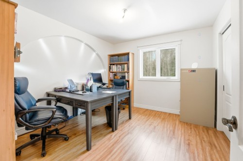 Chambre à coucher - 2110 10E Rue, Saint-Georges, QC - Indoor Photo Showing Office