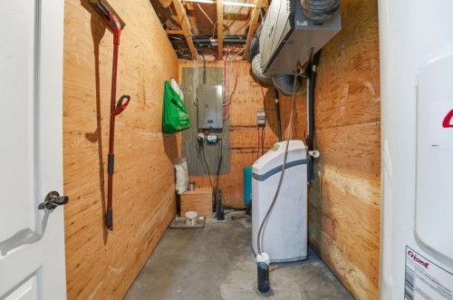 Rangement - 2110 10E Rue, Saint-Georges, QC - Indoor Photo Showing Basement