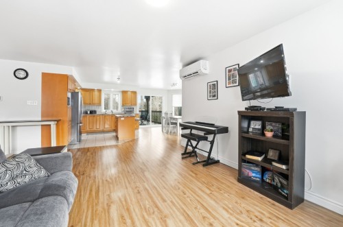 Salon - 2110 10E Rue, Saint-Georges, QC - Indoor Photo Showing Living Room