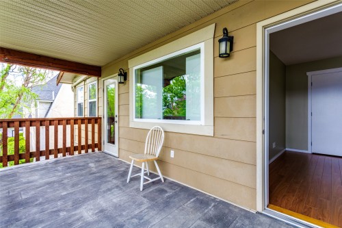 860 Glenwood Avenue, Kelowna, BC - Outdoor With Deck Patio Veranda With Exterior