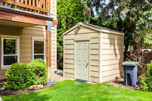 860 Glenwood Avenue, Kelowna, BC - Outdoor With Exterior