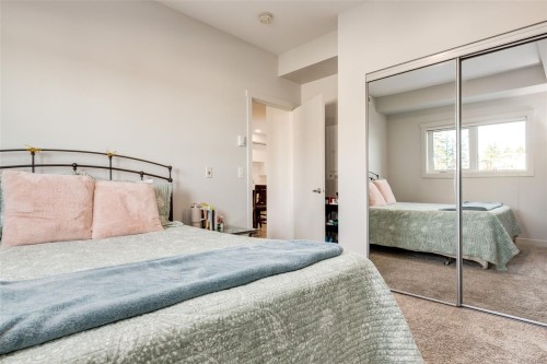 #310-4830 Cedar Ridge Pl, Nanaimo, BC - Indoor Photo Showing Bedroom