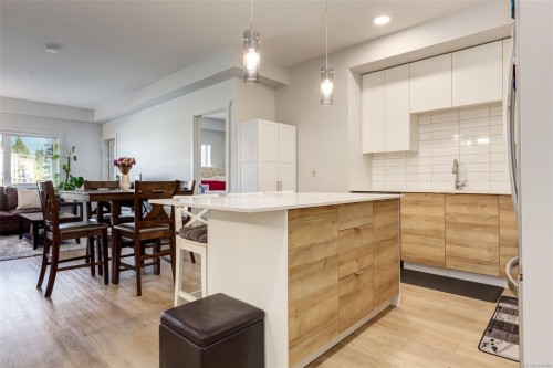 #310-4830 Cedar Ridge Pl, Nanaimo, BC - Indoor
