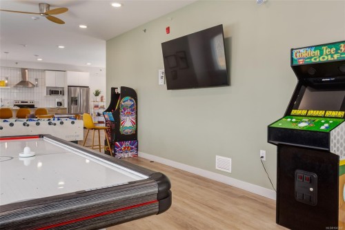 #310-4830 Cedar Ridge Pl, Nanaimo, BC - Indoor Photo Showing Other Room