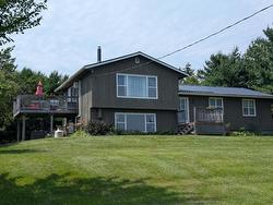 1524 Fountain Road  New London, PE C0B 1M0