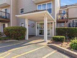 107 75 Collins Grove  Dartmouth, NS B2W 6B3