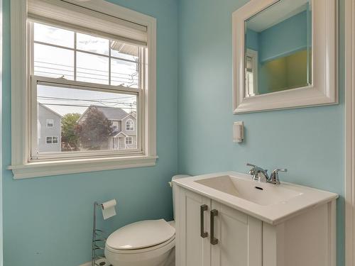 209 Sheppards Run, Beechville, NS - Indoor Photo Showing Bathroom