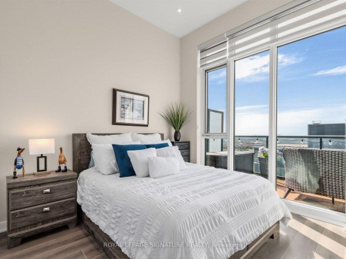 1205-100 Eagle Rock Way, Vaughan, ON - Indoor Photo Showing Bedroom