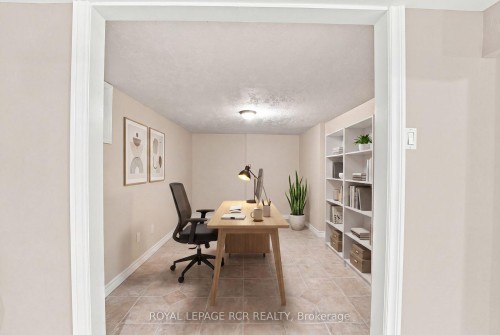 107 Windham Trail, Aurora, ON - Indoor Photo Showing Office