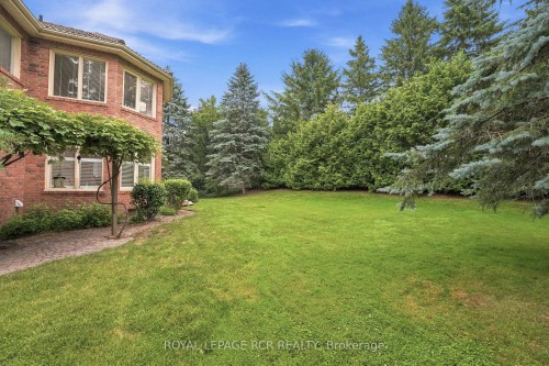 107 Windham Trail, Aurora, ON - Outdoor