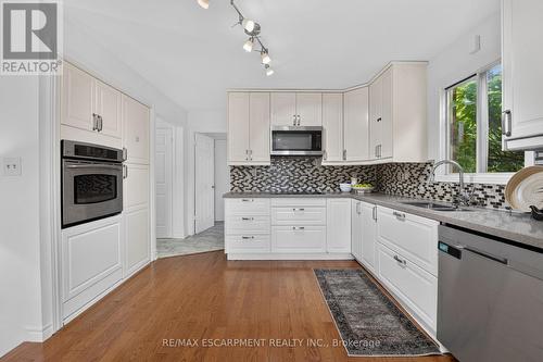 2450 Overton Drive, Burlington, ON - Indoor Photo Showing Kitchen With Double Sink
