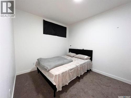 222 Nightingale Road, Saskatoon, SK - Indoor Photo Showing Bedroom