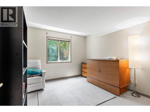 2068 Hunter Crescent, Armstrong, BC - Indoor Photo Showing Bedroom