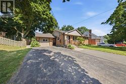 80 JACKSON AVENUE  Kitchener, ON N2H 3P1