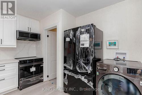 40 Granton Street, Hamilton, ON - Indoor Photo Showing Laundry Room