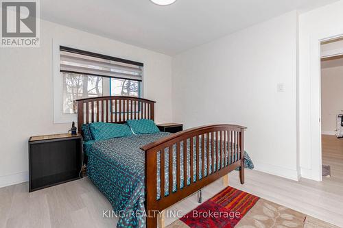 40 Granton Street, Hamilton, ON - Indoor Photo Showing Bedroom