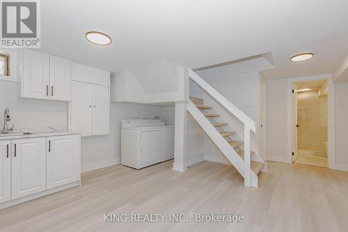 40 Granton Street, Hamilton, ON - Indoor Photo Showing Laundry Room