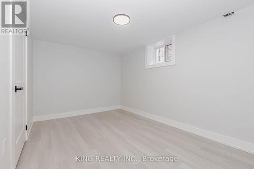 40 Granton Street, Hamilton, ON - Indoor Photo Showing Other Room