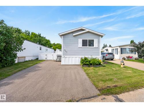 547 Evergreen Park Nw, Edmonton, AB - Outdoor