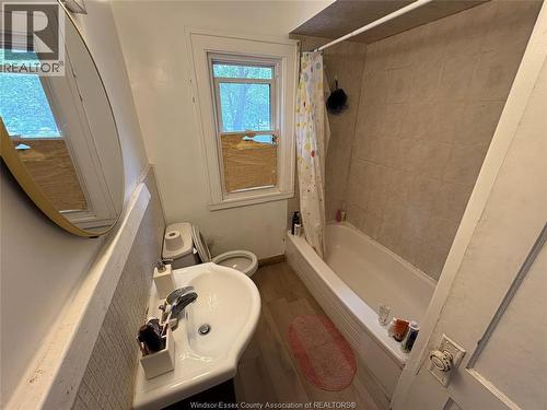 3046 Alexander Unit# Upper, Windsor, ON 