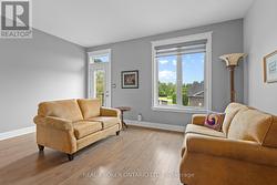 Bright Living Area - 