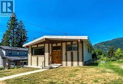 205 Innes Street Nelson, BC V1L 5E4