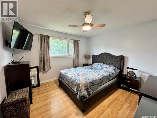 553 26Th Street E, Prince Albert, SK - Indoor Photo Showing Bedroom