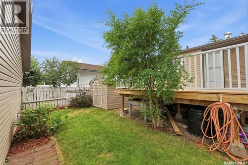 210 Laval Crescent, Saskatoon, SK - Outdoor