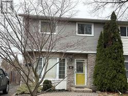 29 ST. HILDA'S COURT St. Catharines (Haig), ON L2R 7H1