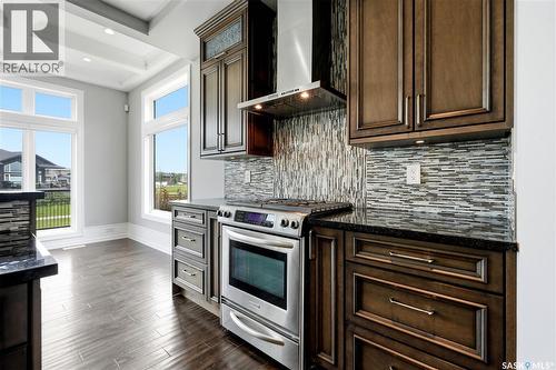 138 Flegel Court, Saskatoon, SK - Indoor Photo Showing Kitchen With Upgraded Kitchen