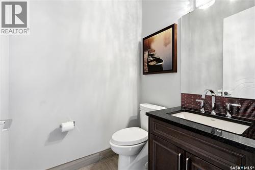 138 Flegel Court, Saskatoon, SK - Indoor Photo Showing Bathroom