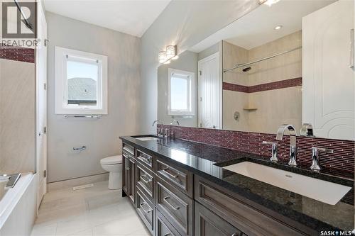 138 Flegel Court, Saskatoon, SK - Indoor Photo Showing Bathroom
