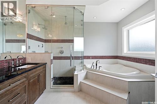 138 Flegel Court, Saskatoon, SK - Indoor Photo Showing Bathroom