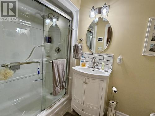30 Colwill Dr, Elliot Lake, ON - Indoor Photo Showing Bathroom