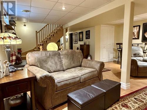 30 Colwill Dr, Elliot Lake, ON - Indoor Photo Showing Living Room